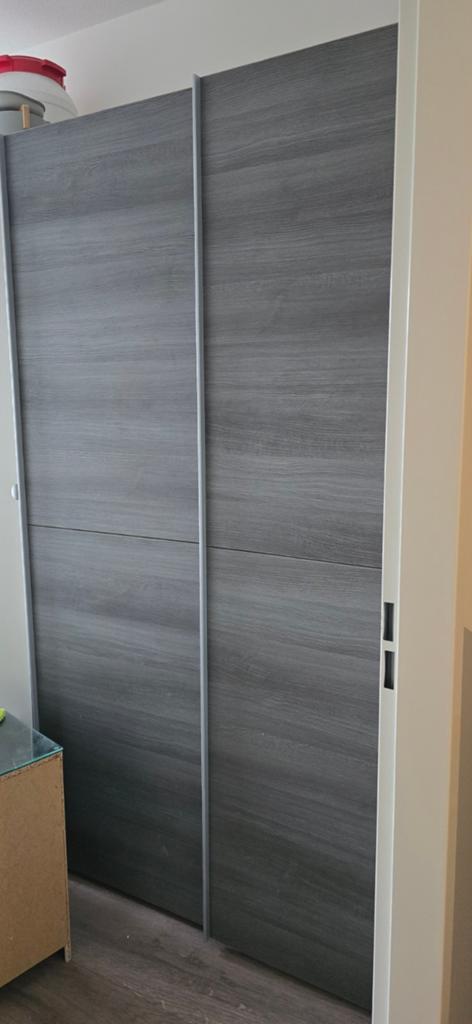 Schuifdeurkast, Gebruikt, 100 tot 150 cm, 200 cm of meer, Overige houtsoorten