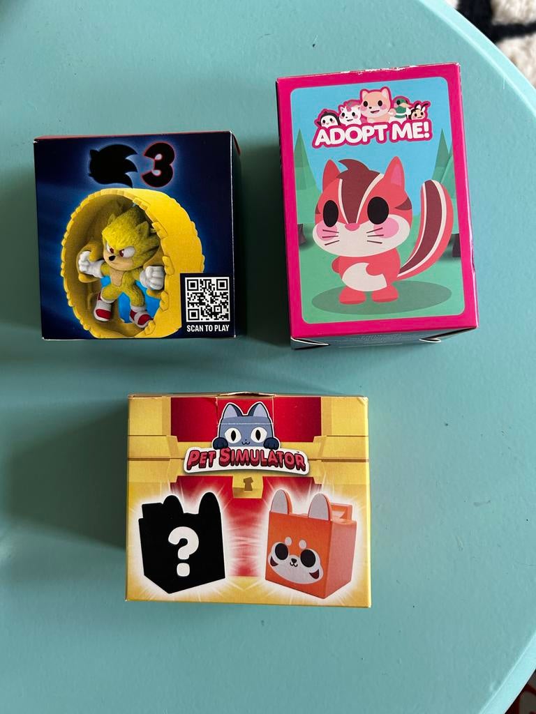 3x Roblox Mystery Boxen: Sonic, Adopt Me!, Pet Simulator, Ophalen of Verzenden, Nieuw