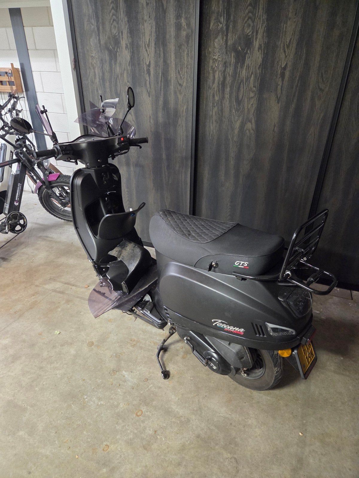 GTS Toscana scooter achterste helft, Overige merken, Gebruikt, Ophalen of Verzenden, Benzine