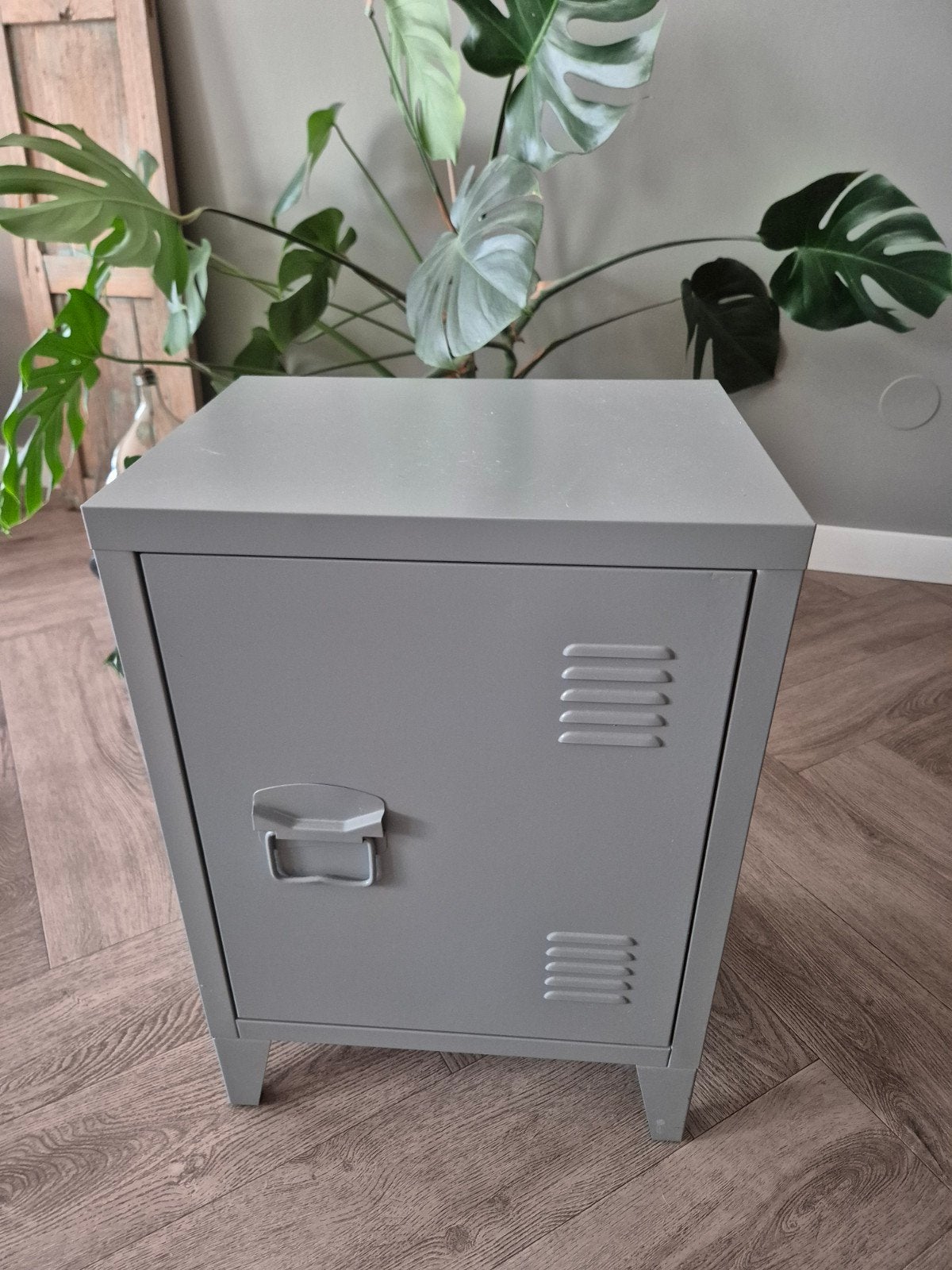 Metalen kastje grijs, Huis en Inrichting, Kasten | Lockerkasten, Ophalen, Gebruikt
