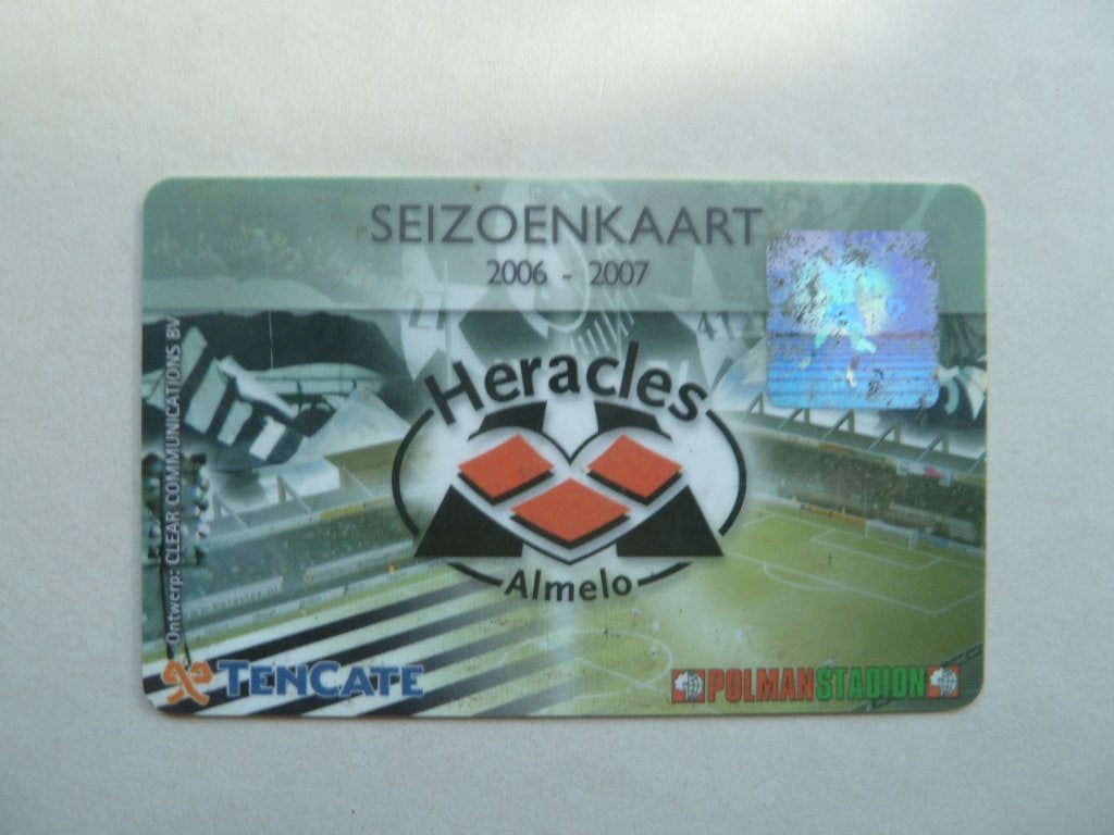 Seizoenkaart. Heracles.  2006/2007.  Rode achterkant, Verzamelen, Ophalen of Verzenden, Zo goed als nieuw, Overige binnenlandse clubs