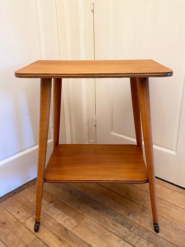 Vintage Mid-Century tv tafel/trolley met wielen/messing bies, Ophalen, Gebruikt, Mid-Century-Modern Scandinavisch, 55 tot 75 cm