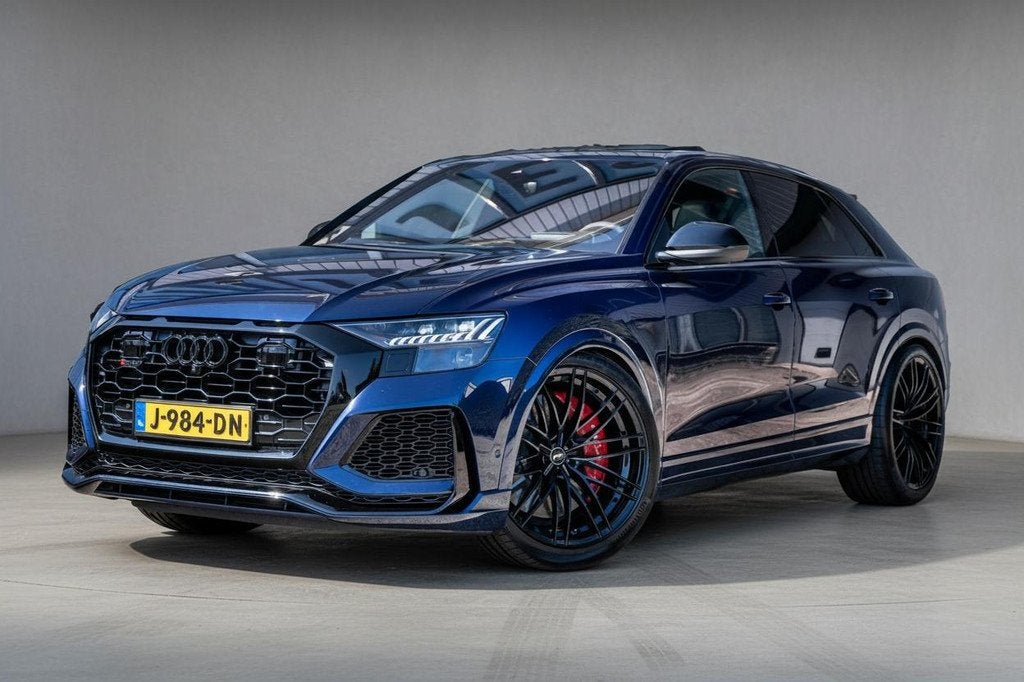 Audi RSQ8 4.0 TFSI Ceramic|Milltek|B&O|Stoelkoeling|360°|Tr, Auto's, Audi, Gebruikt, Bedrijf, Vierwielaandrijving, 3996 cc