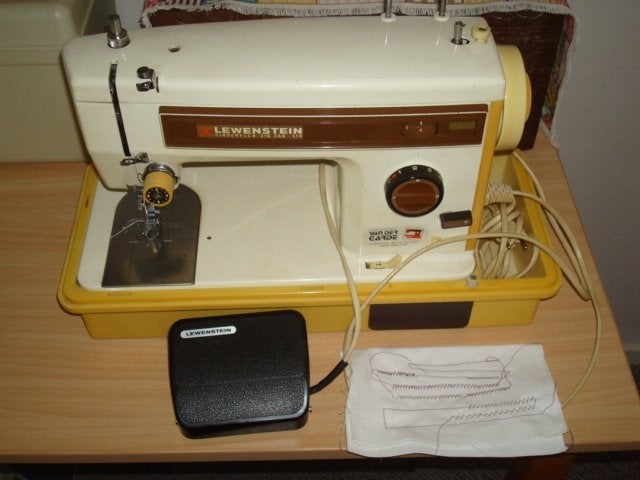 lewenstein Cinderella zigzag 310, Ophalen, Gebruikt, Naaimachine, Lewenstein