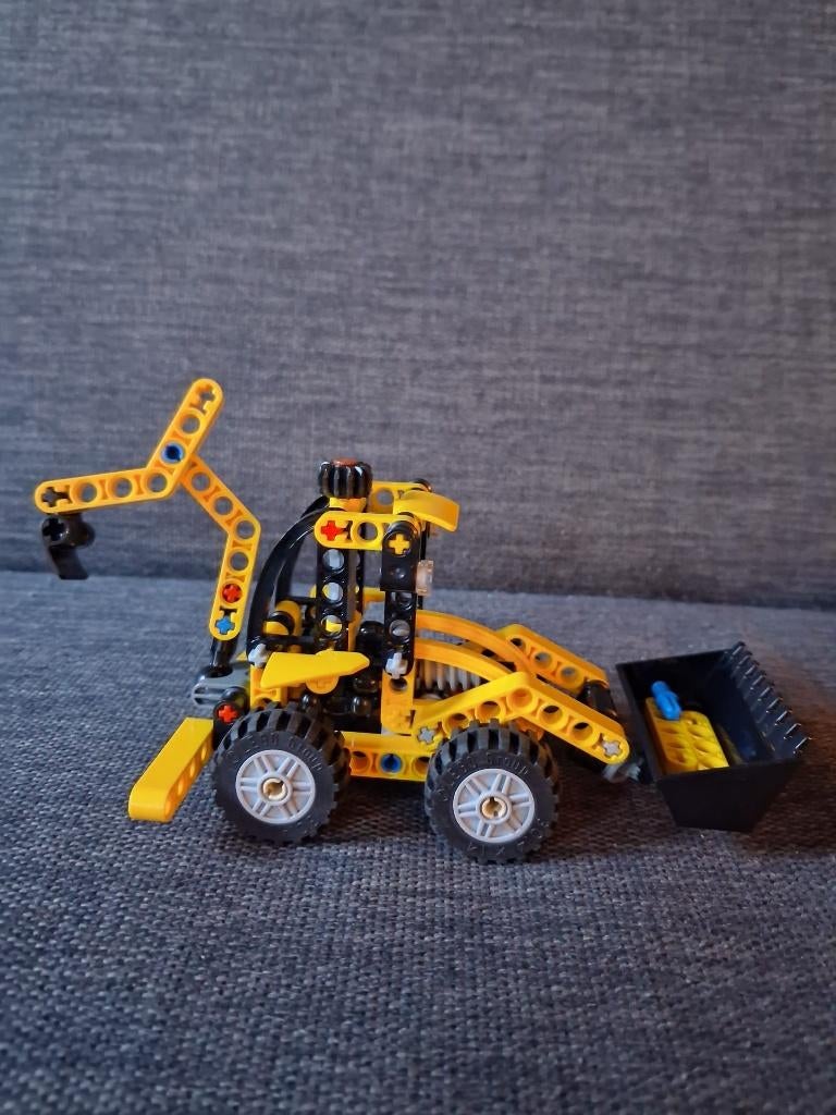 Lego technic graaflaadmachine (set 42197), Ophalen, Zo goed als nieuw, Complete set, Lego