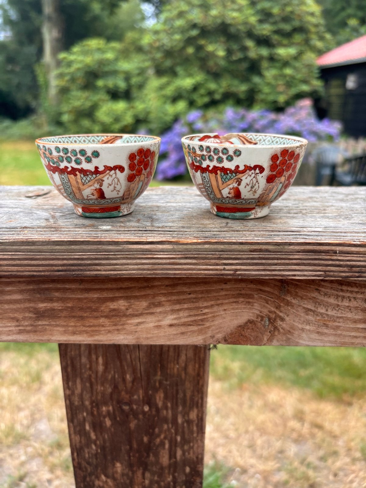 Antieke Japanse Imari porseleinen theekopjes (2), Ophalen of Verzenden
