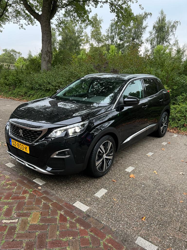 Peugeot 3008 1.2 Puretech 96KW/130PK Eat6 2018 Zwart, 1199 cc, Zwart, 1200 kg, 19 km/l