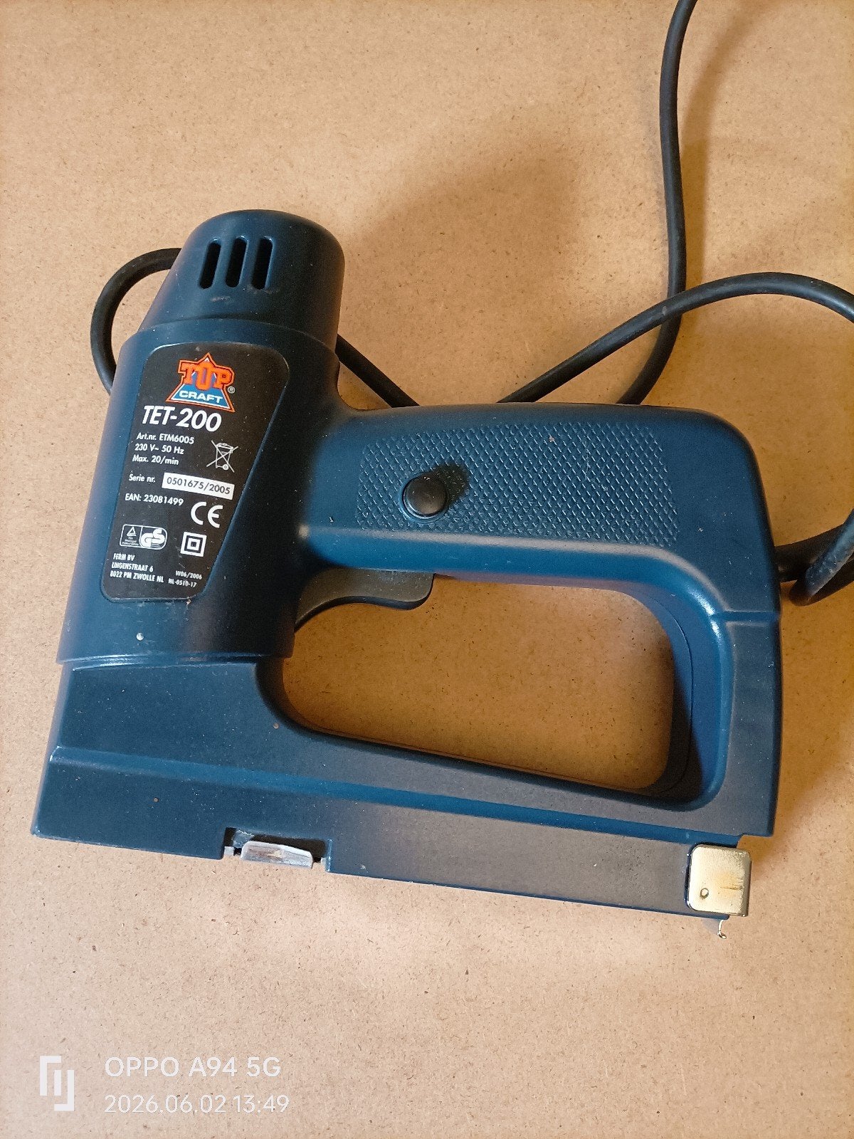 Electrische nietmachine, Ophalen, Overige materialen, Plinten