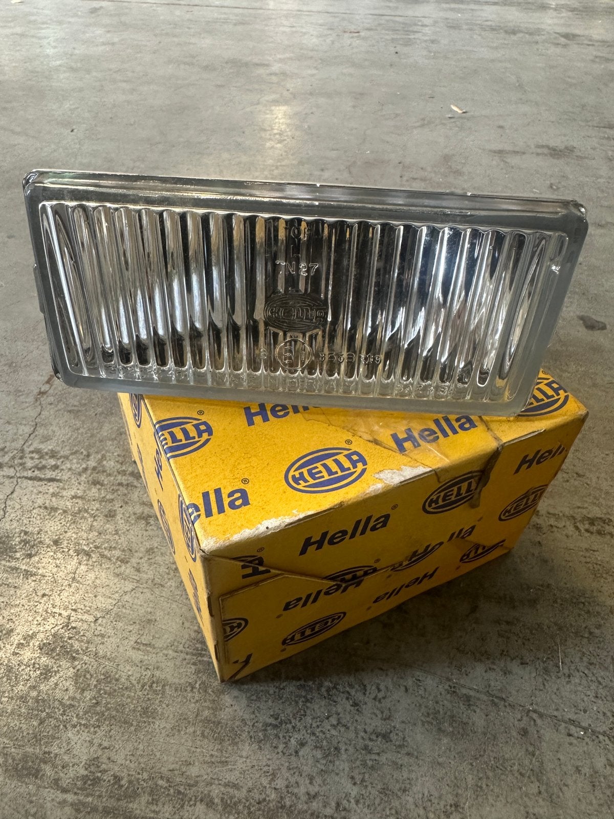HELLA Mistlampen Set Origineel BMW E30 M3 E28 E24 NOS, Ophalen of Verzenden, Nieuw, BMW