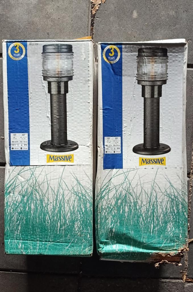 2x Staande buitenlamp van Massive, Minder dan 50 watt, Staande lamp, Ophalen of Verzenden, Netvoeding