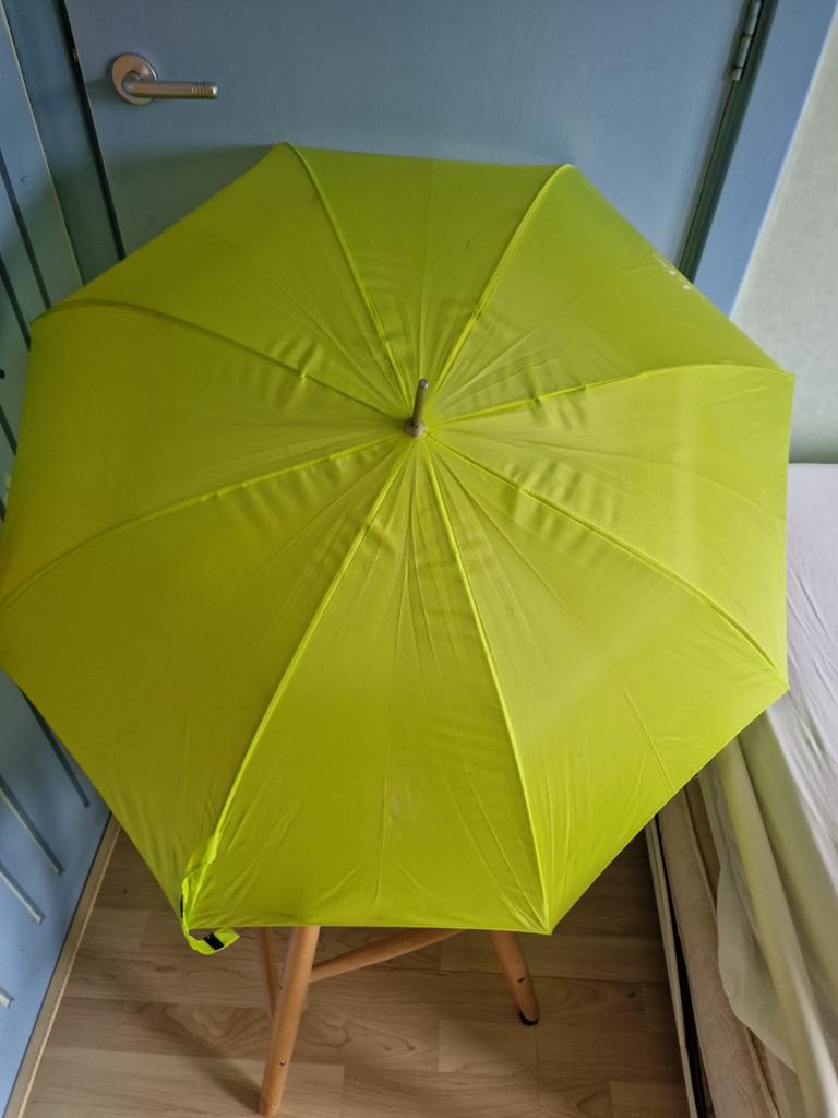 Prima paraplu, Ophalen of Verzenden, Zo goed als nieuw