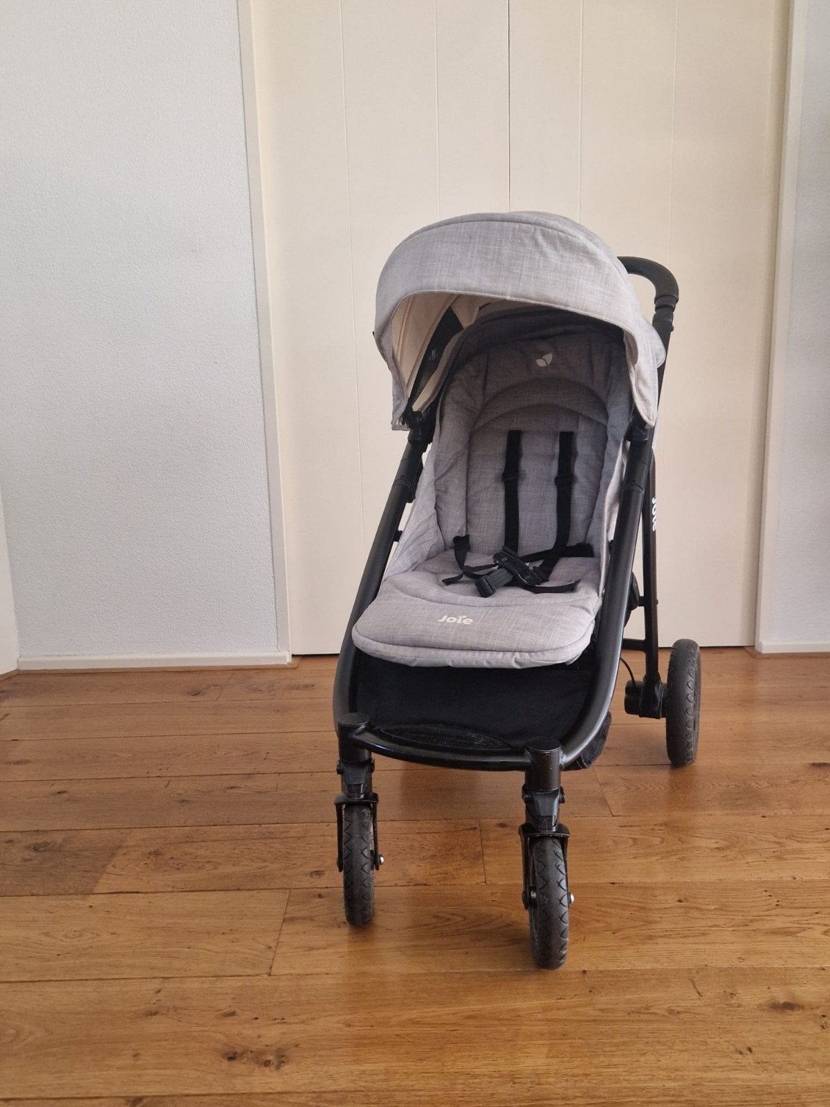 Joie Mytrax kinderwagen - Grijs, inclusief regenhoes, Kinderen en Baby's, Buggy's, Ophalen, Gebruikt, Overige merken, Verstelbare rugleuning