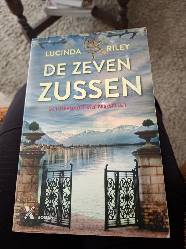 De zeven zussen 2.50 pst, Boeken, Ophalen, Zo goed als nieuw