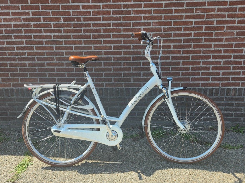 Batavus mambo dames 57 nex 7 van 899 voor 425 inruil mogelij, Fietsen en Brommers, Fietsen | Dames | Damesfietsen, Versnellingen