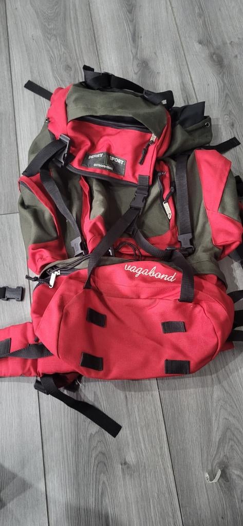 Perry Sport Vagabond Trekking Rugzak Rood/Groen, Gebruikt, 25 tot 40 cm, Trekking, Ophalen