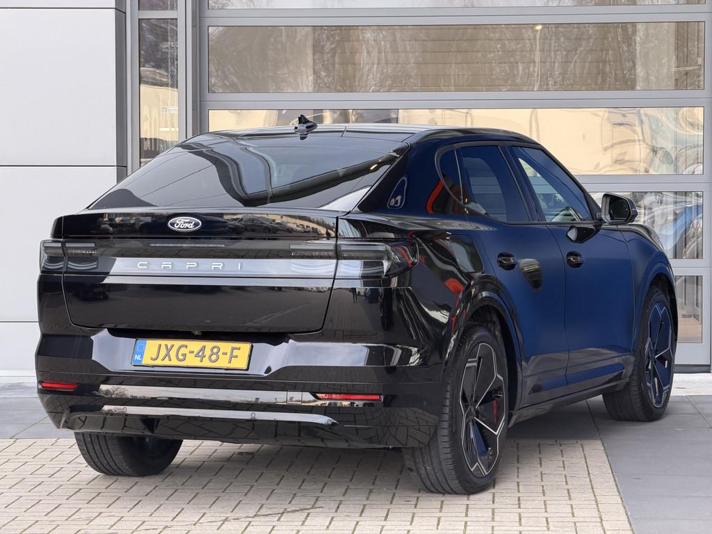 Ford Capri Premium Extended Range RWD 77 kWh | Panorama dak, Auto's, Automaat, 12 maanden, Achterwielaandrijving, Zwart