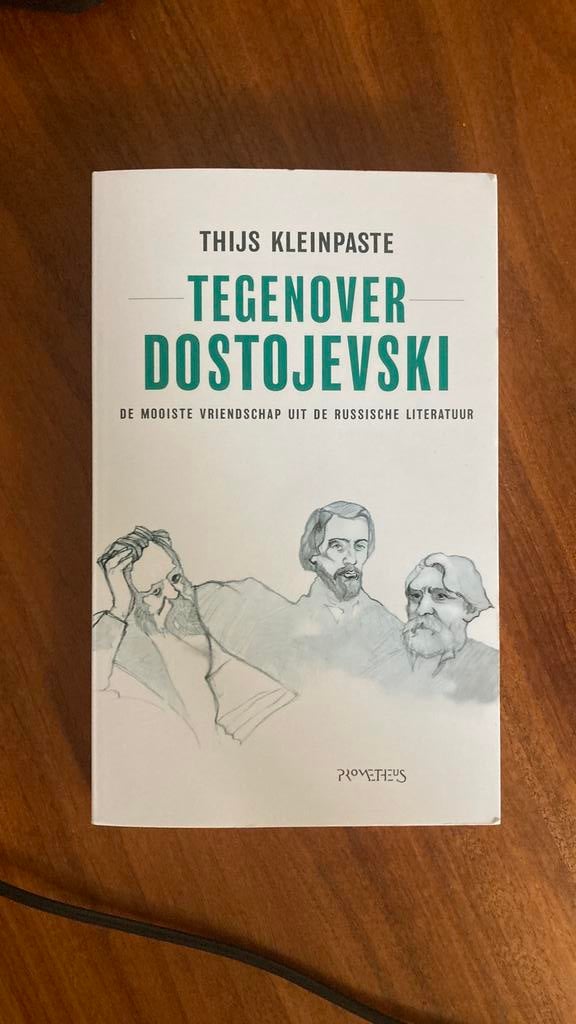 Thijs Kleinpaste - Tegenover Dostojevski, Ophalen of Verzenden, Zo goed als nieuw