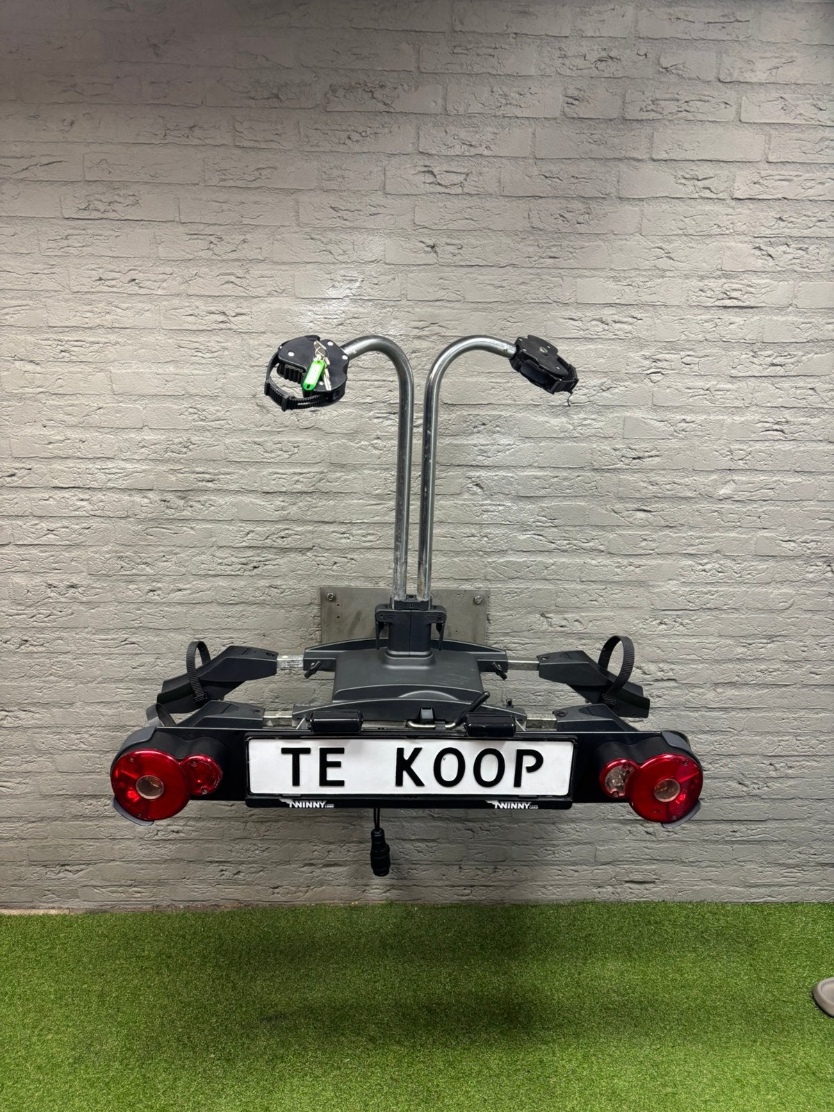 TWINNY DRAGER(elek)fietsen60kg/kantelbr/snelle bevesting, Ophalen, Gebruikt, 2 fietsen, Trekhaakdrager