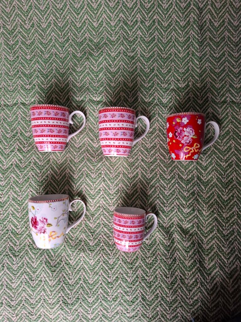 Pip bekers, Ophalen of Verzenden, Porselein, Overige stijlen, Kop(pen) en/of Schotel(s)