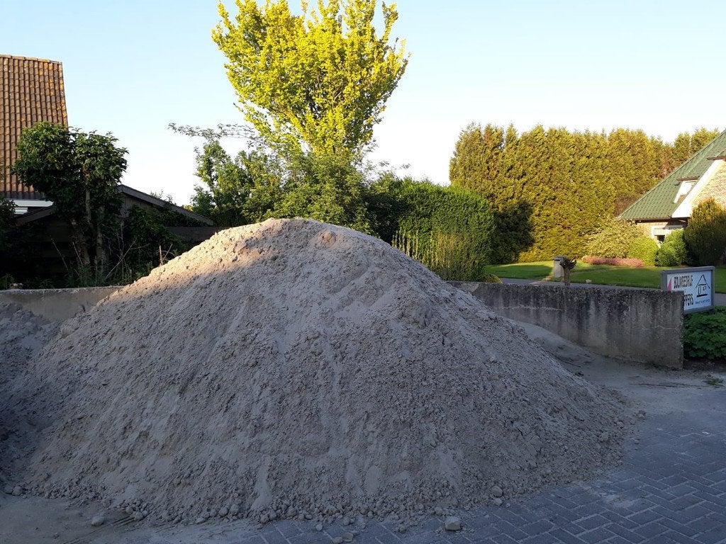 Straatzand vulzand te koop € 30 per kuub, Ophalen, Nieuw