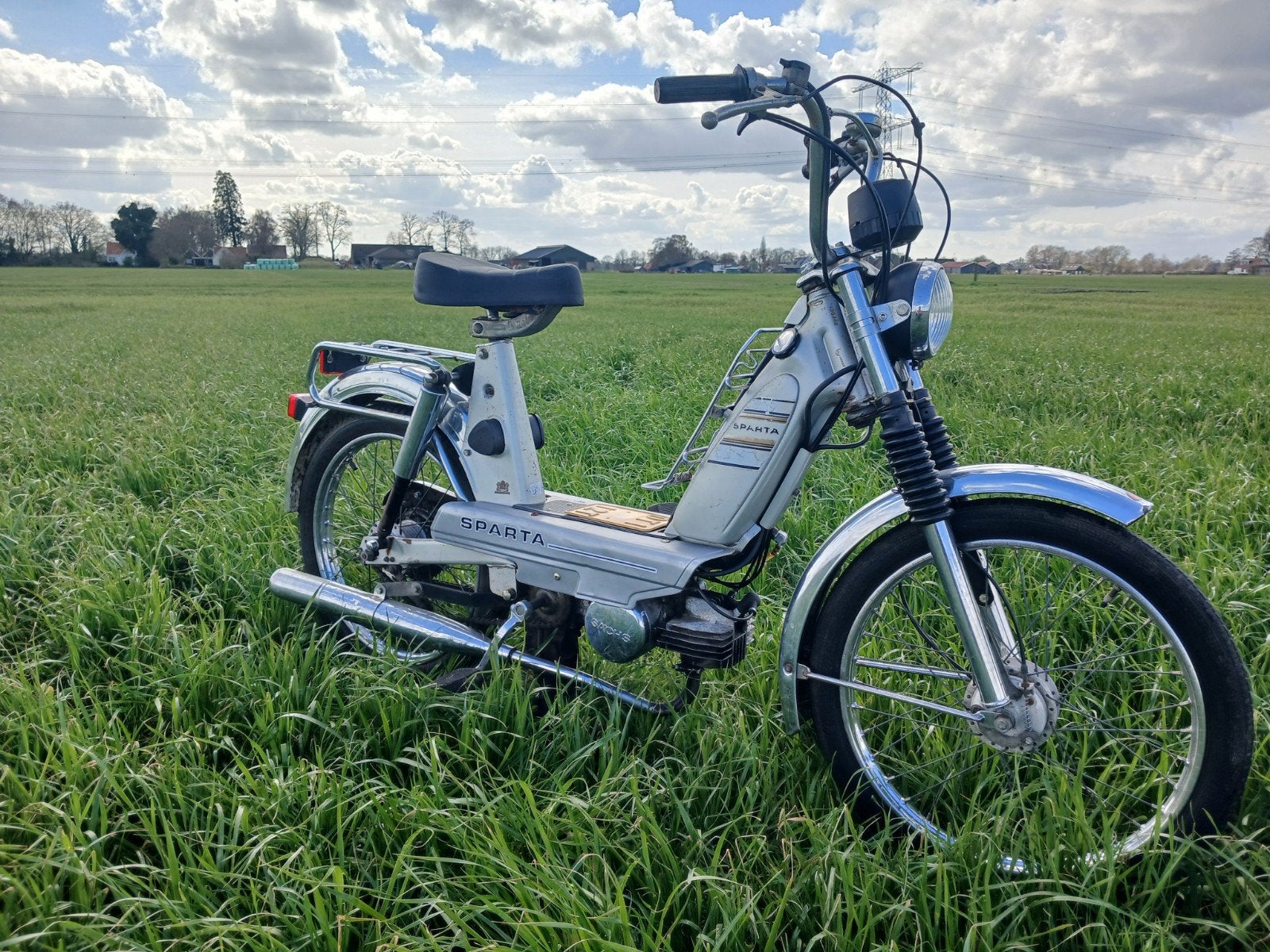 Sparta rocky. Veel chroom. Nederlands kenteken erop., Fietsen en Brommers, Brommers | Puch, Ophalen of Verzenden, Zo goed als nieuw