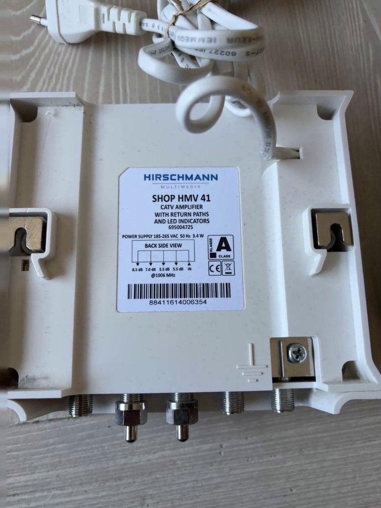 Hirschmann HMV 41 CATV versterker met retourpad, Ophalen of Verzenden, Zo goed als nieuw, Minder dan 2 meter, Tv-kabel