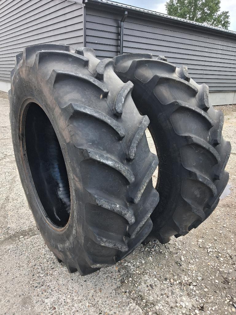 Tractorbanden Firestone R38, Auto-onderdelen, Vrachtwagen-onderdelen, Ophalen, Gebruikt, Overige merken, Overige Auto-onderdelen