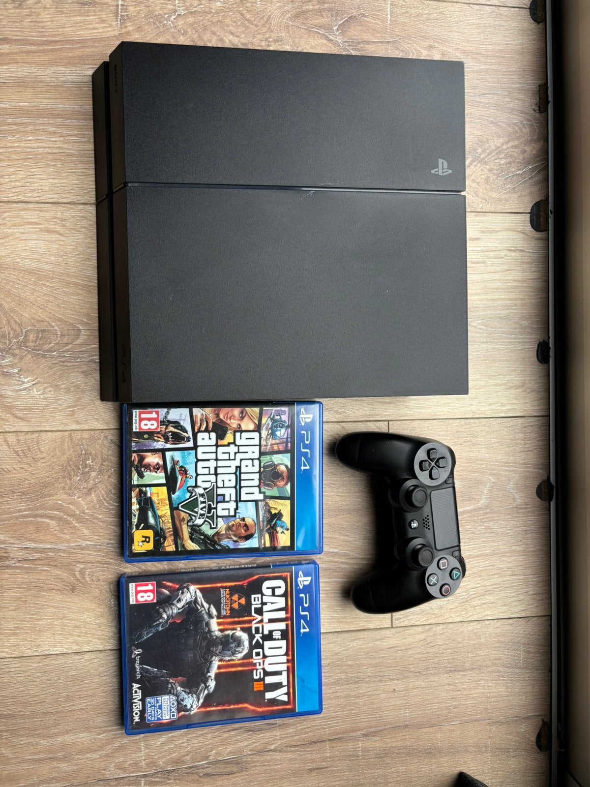 PlayStation 4 met controller., Spelcomputers en Games, Games | Sony PlayStation 4, Zo goed als nieuw, 1 speler, Vanaf 3 jaar, Ophalen