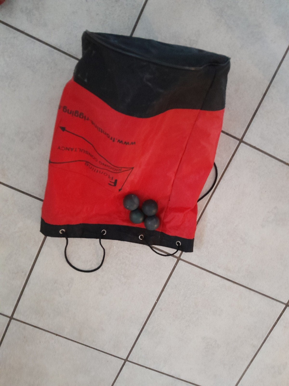 slazenger squash racket + 4 ballen en tas, Ophalen, Met hoes