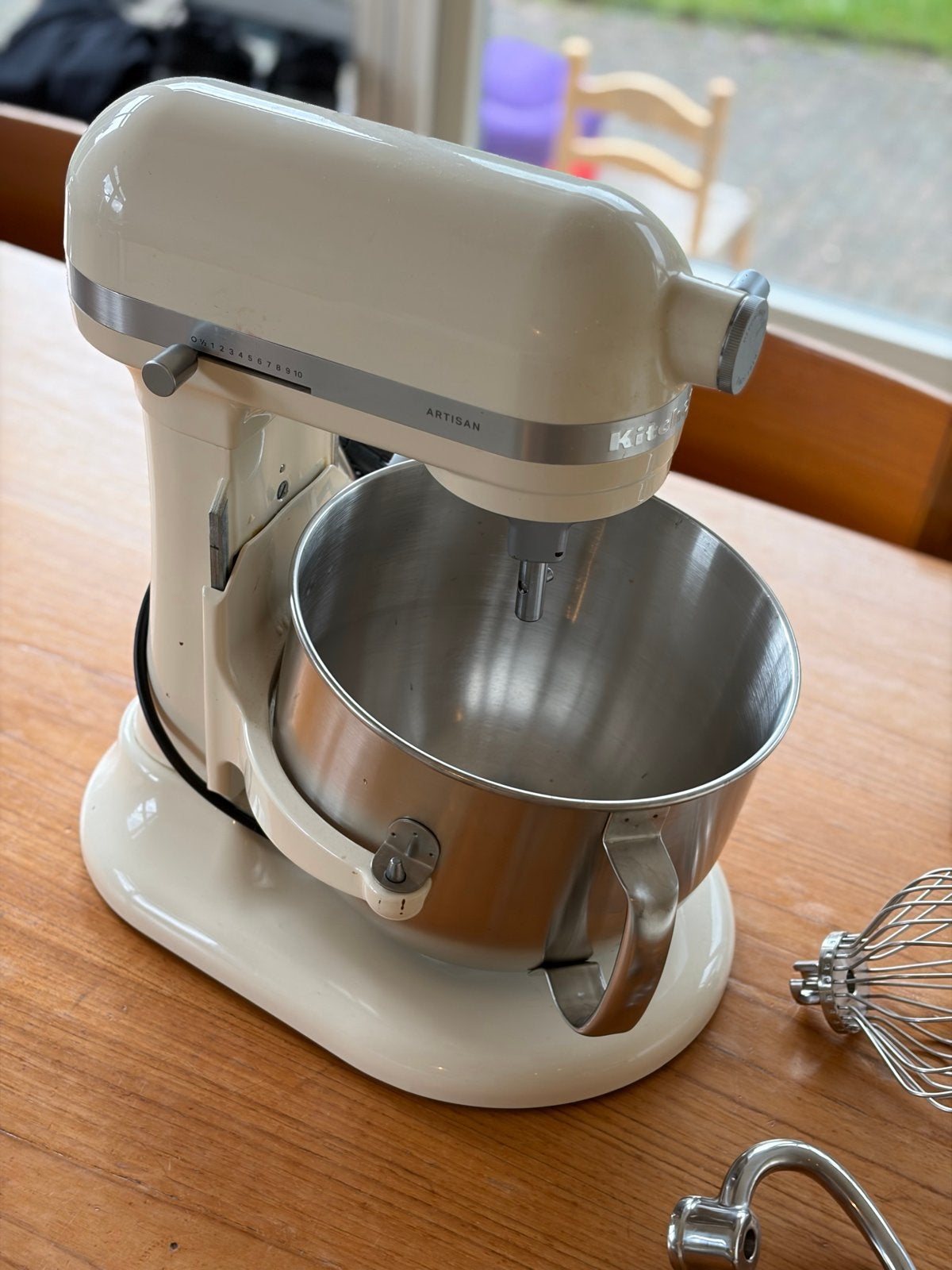 KitchenAid Artisan 6,6L met pasta set en vleesmolen, Witgoed en Apparatuur, 4 liter of meer, Ophalen, Zo goed als nieuw, 3 snelheden of meer