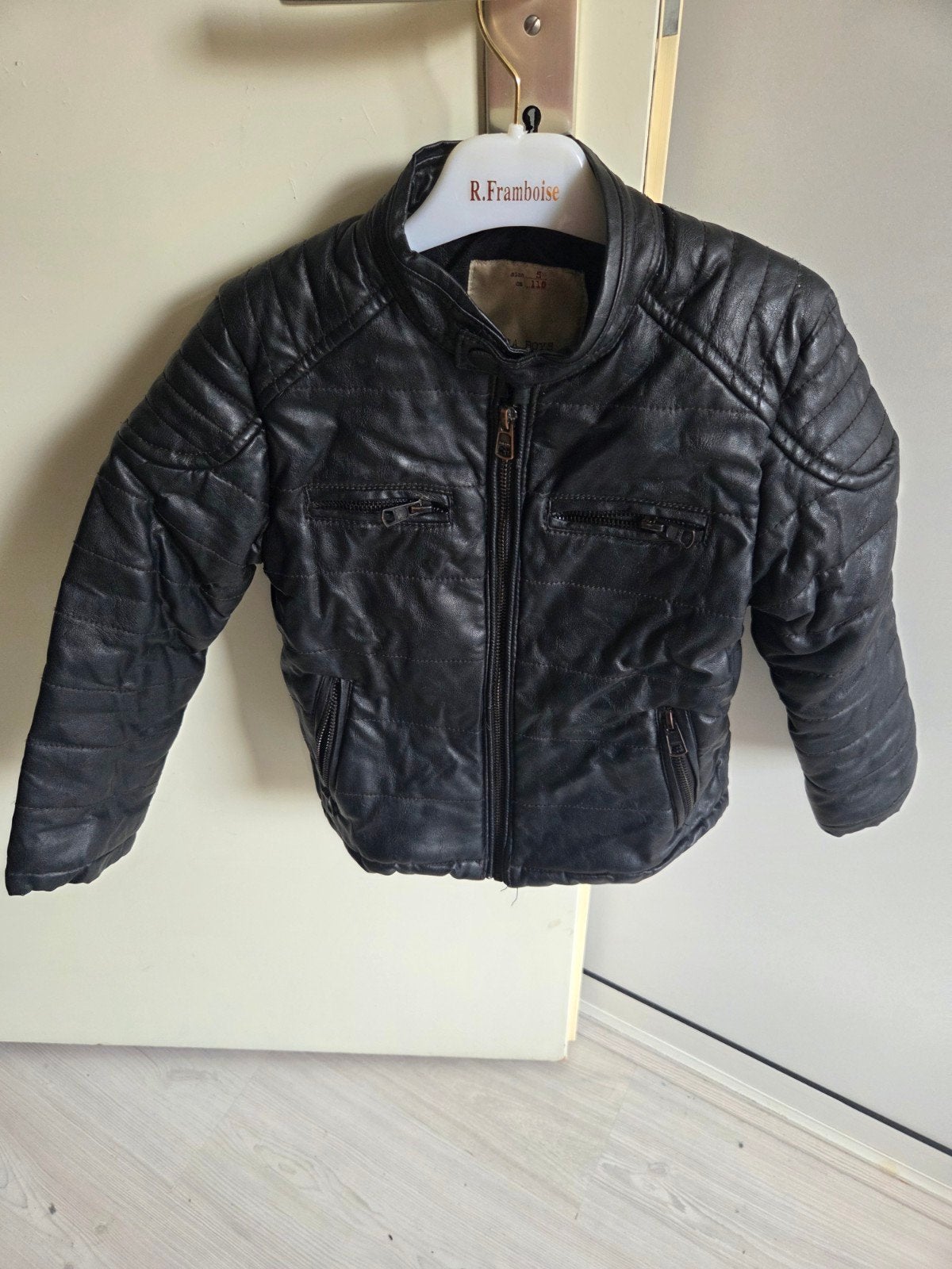 Zara Boys Zwarte Gewatteerde Jas Maat 110, Ophalen, Gebruikt, Zara Boys, Jongen