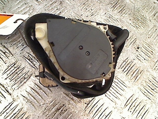 Veiligheidsgordel Links Voor Opel Tigra Twin Top 2004, Gebruikt, Bahnhofsplatz, Rüsselsheim am Main 65423, , Duitsland, Opel, Opel Automobile GmbH