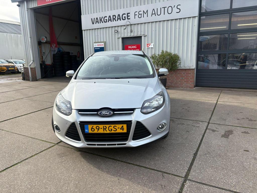 Ford Focus 1.6 EcoBoost Titanium, Gebruikt, 4 cilinders, 150 pk, Leder en Stof