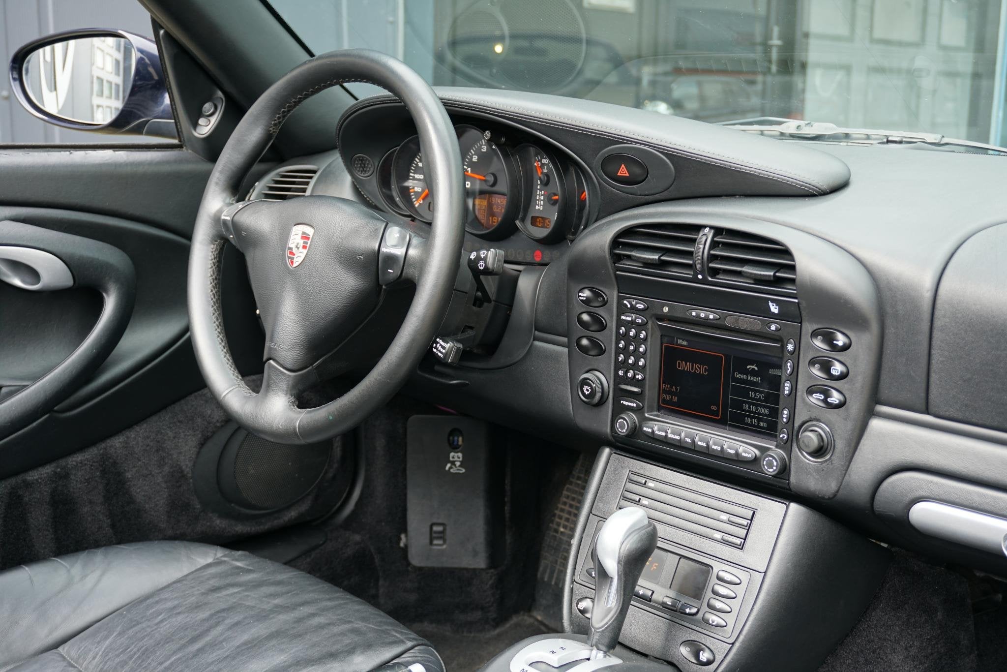 Porsche 911 Cabrio 3.6 Carrera 996.2 + HARDTOP / TIPTRONIC /, Auto's, Automaat, Achterwielaandrijving, Gebruikt, Cabriolet