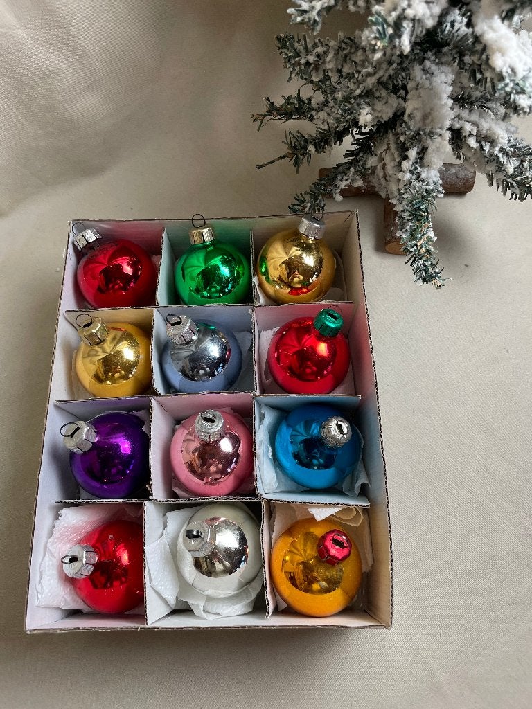 Oude kleine gekleurde uni kerstballen, Ophalen of Verzenden, Gebruikt