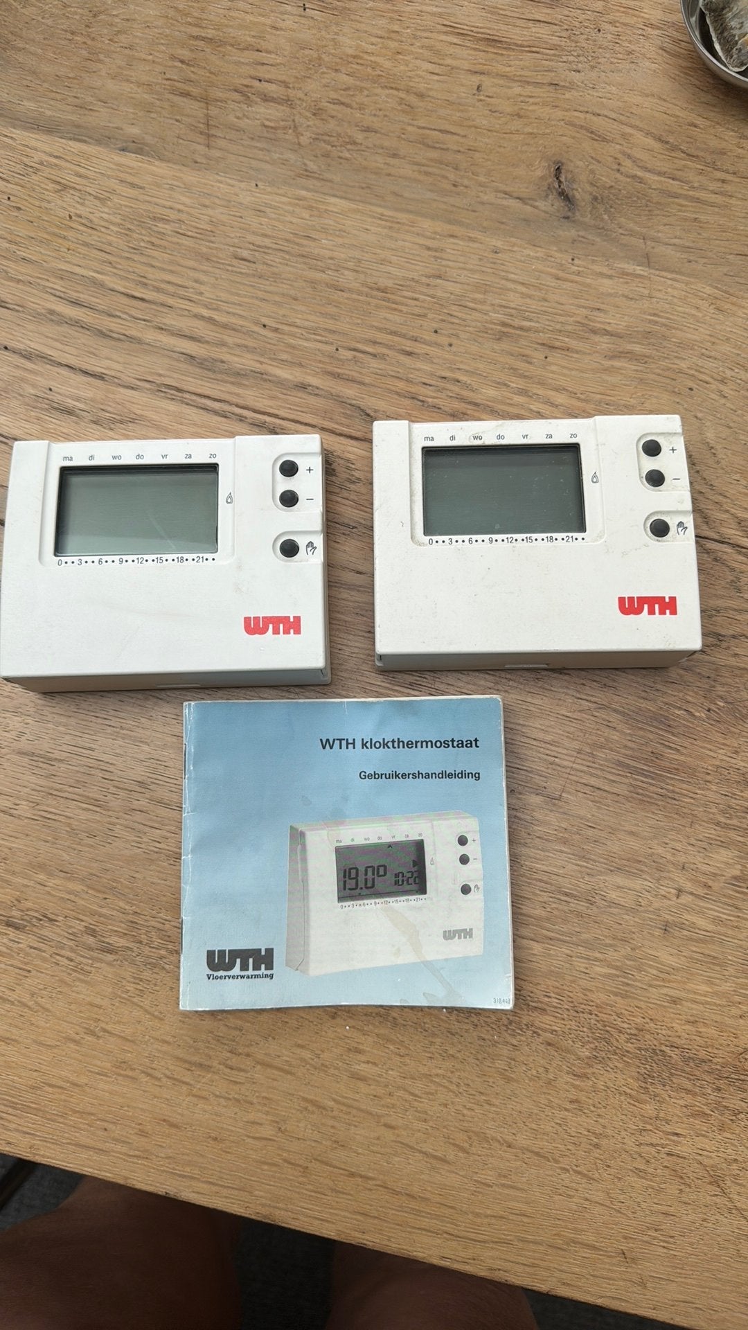 WTH Klokthermostaat 2 stuks  - Zo goed als nieuw, Ophalen of Verzenden, Zo goed als nieuw