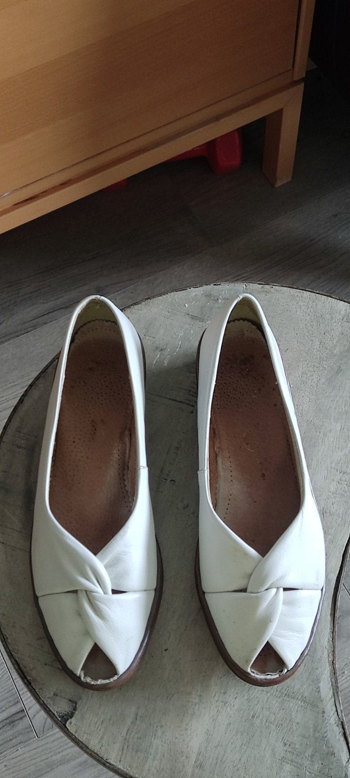 dames schoenen, Ophalen of Verzenden, Gedragen, Wit, Instappers