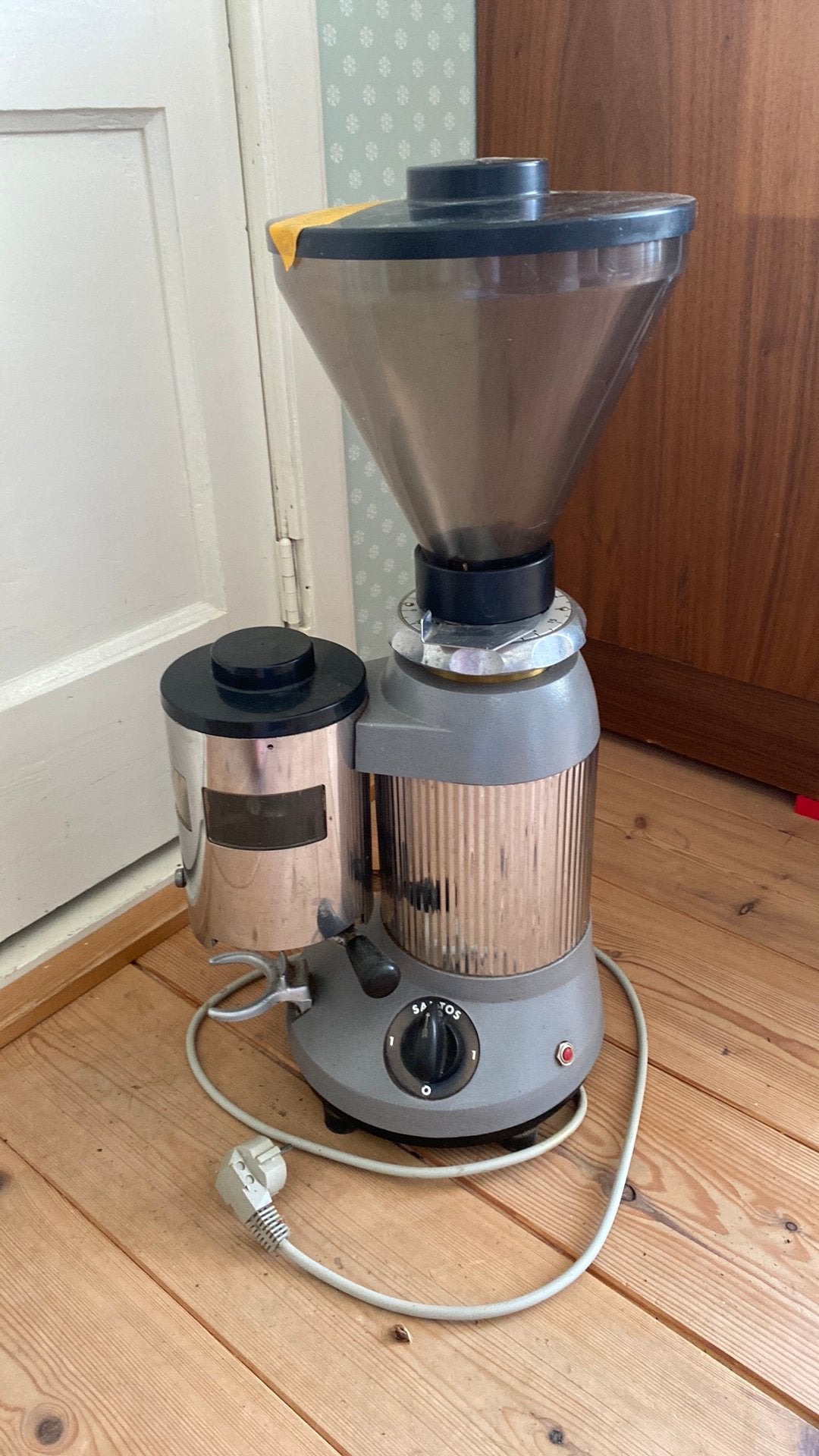 Professionele koffiemolen, Santos, 56 cm hoog, Ophalen, Gebruikt