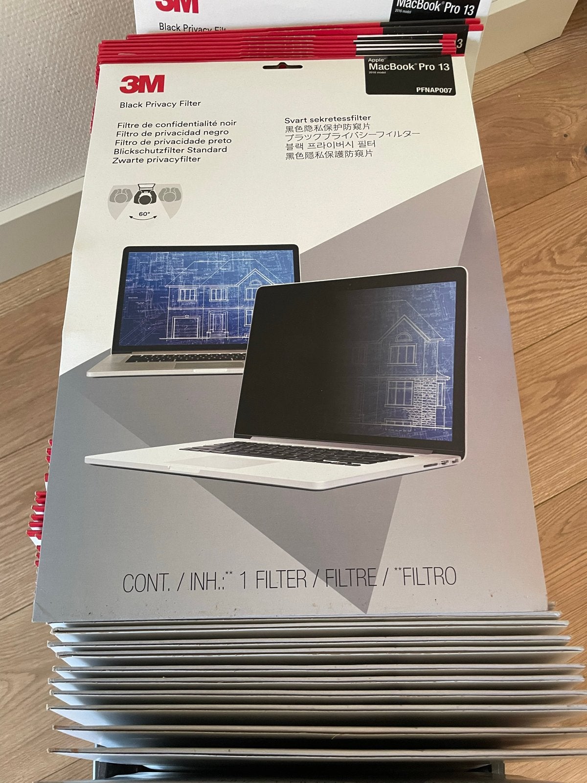 Partij 3M Black Privacy Filters voor MacBook Pro 13, Computers en Software, Monitoren, Ophalen of Verzenden, Nieuw