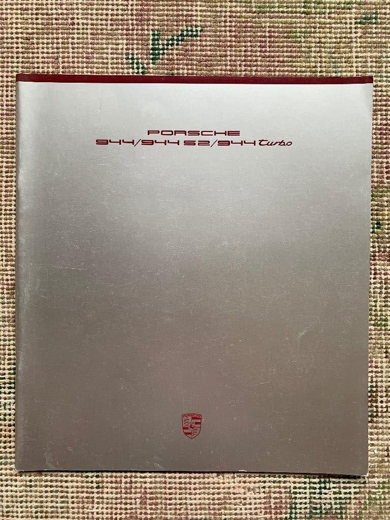 Amerikaanse folder brochure Porsche 944 1989 izgs, Porsche, Ophalen of Verzenden, Zo goed als nieuw, Porsche