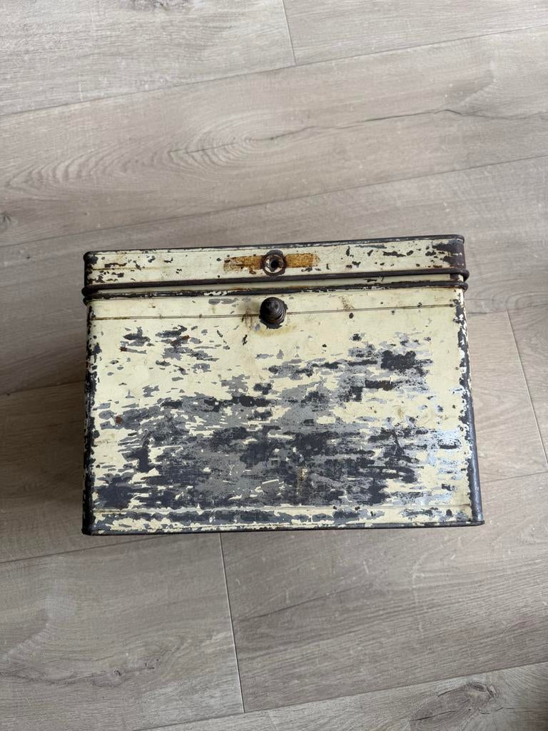 Oud bakkersblik - Vintage broodtrommel, Verzamelen, Blikken, Ophalen of Verzenden, Gebruikt, Overige, Overige merken