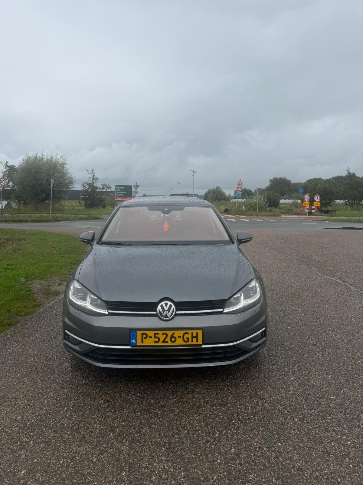 Foto 8 van Volkswagen Golf 1.5 TSI 150pk 7-DSG 2019 PANO - KEYLESS
