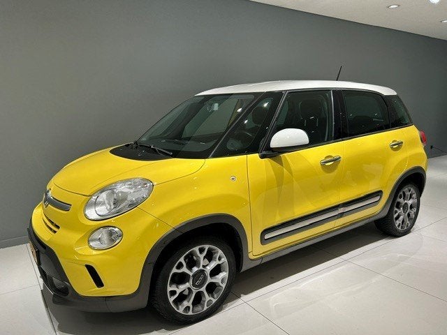FIAT 500L TwinAir Turbo Eco 105pk Trekking, Auto's, Fiat, Voorwielaandrijving, 12 maanden, Stof, Gebruikt