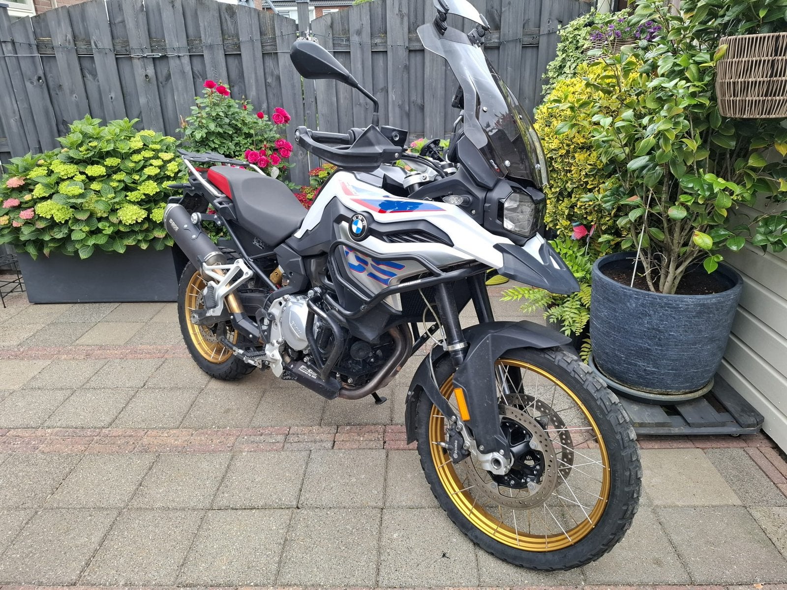 BMW F850GS (2019) -23.000 km -ESA / Cruise /Groot onderhoud!, Motoren, 2 cilinders, Motorrijbewijs A, Handvatverwarming, Gebruikt