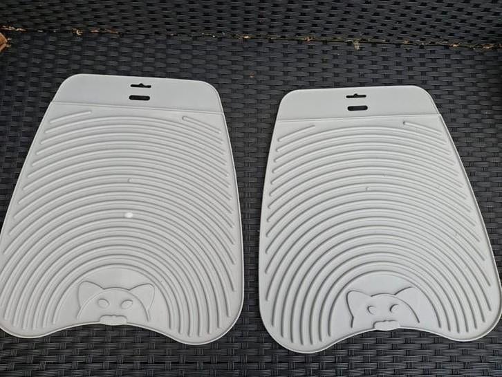 Kattenbak matten 2 stuks, Dieren en Toebehoren, Kattenmanden, Ophalen of Verzenden, Zo goed als nieuw
