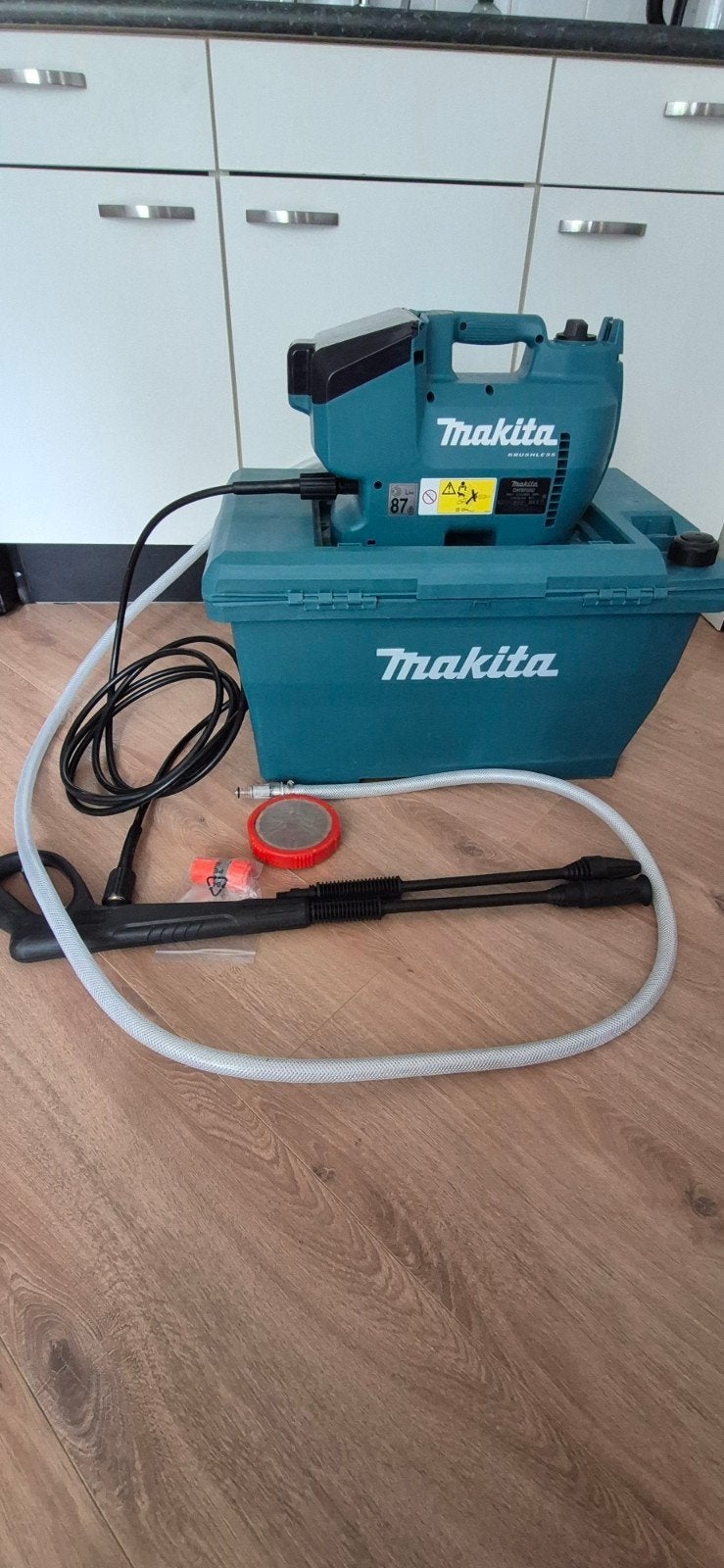 Makita DHW080 Accu Hogedrukreiniger - Zo goed als nieuw, Ophalen of Verzenden, Zo goed als nieuw, Overige typen
