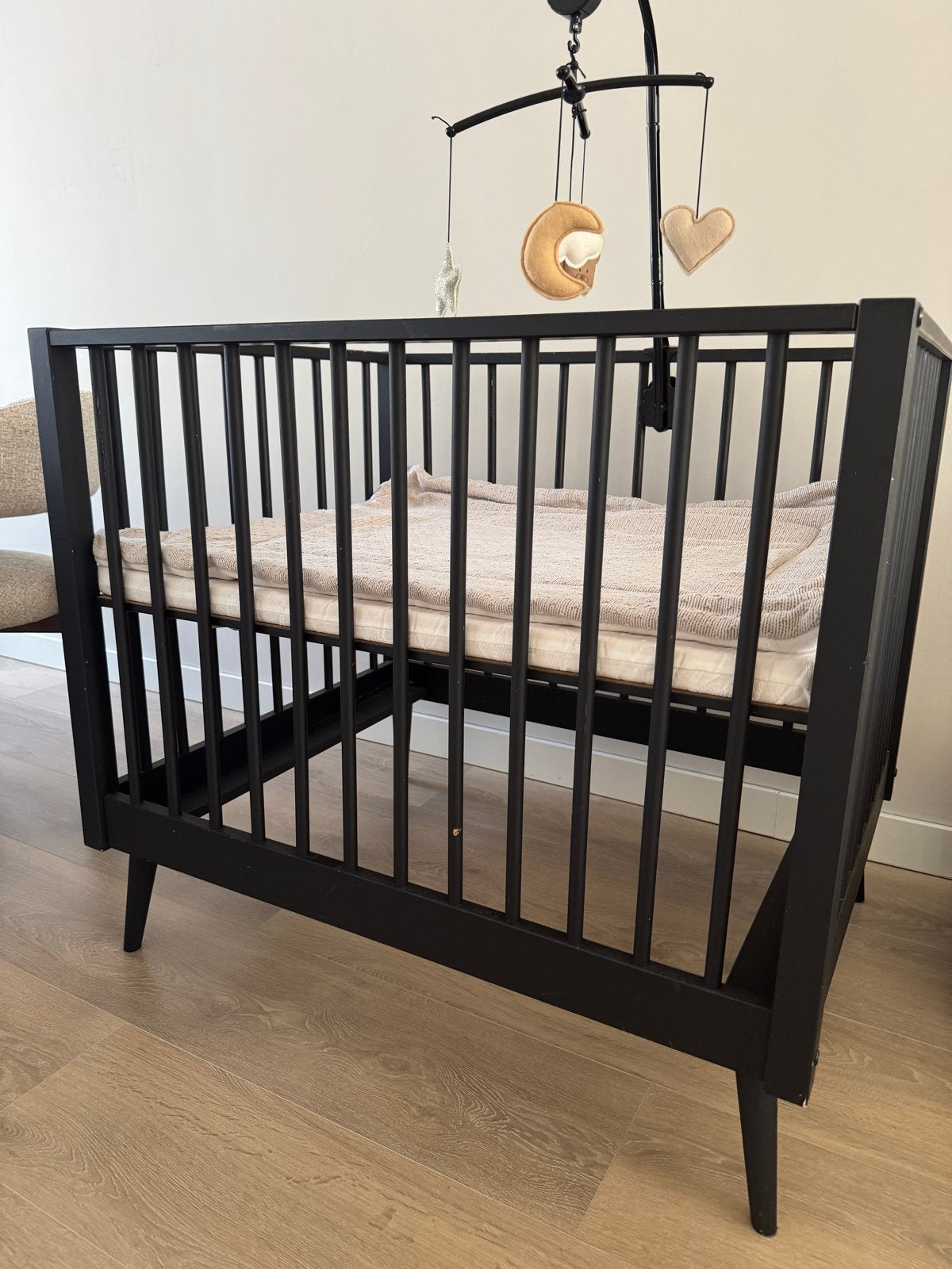 Europe baby Evy box met Jollein boxkleed en muziekmobiel, Ophalen, Gebruikt, Rechthoekig, Boxkleed