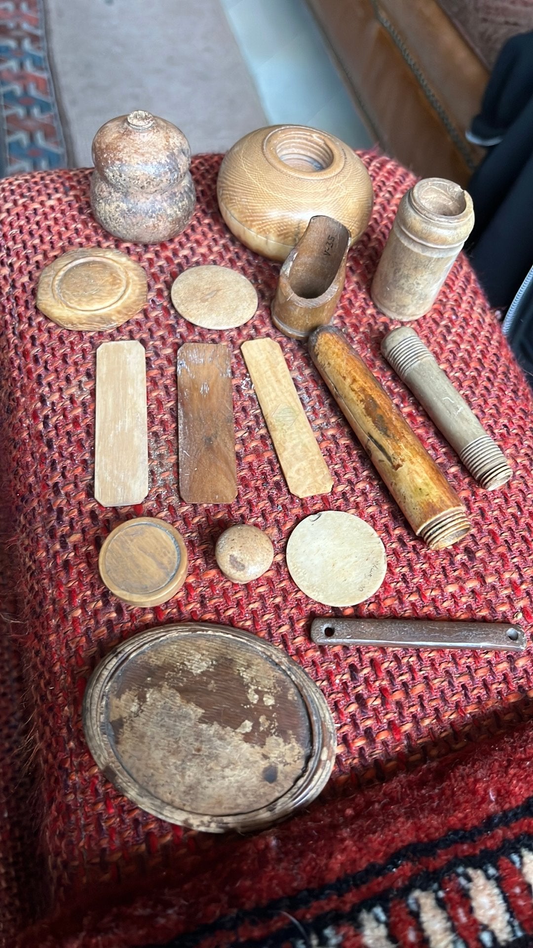 Bodemvondst….Verzameling Been Items, Ophalen of Verzenden