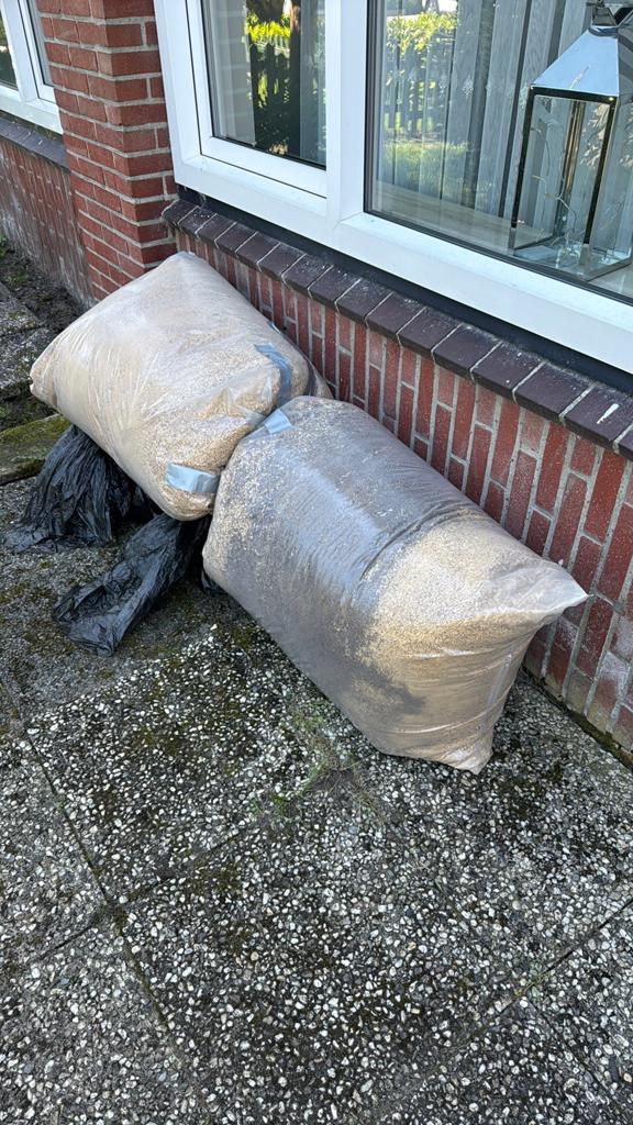 Droge krullen houdtsnippers in grote zak, Tuin en Terras, Ophalen, Gebruikt