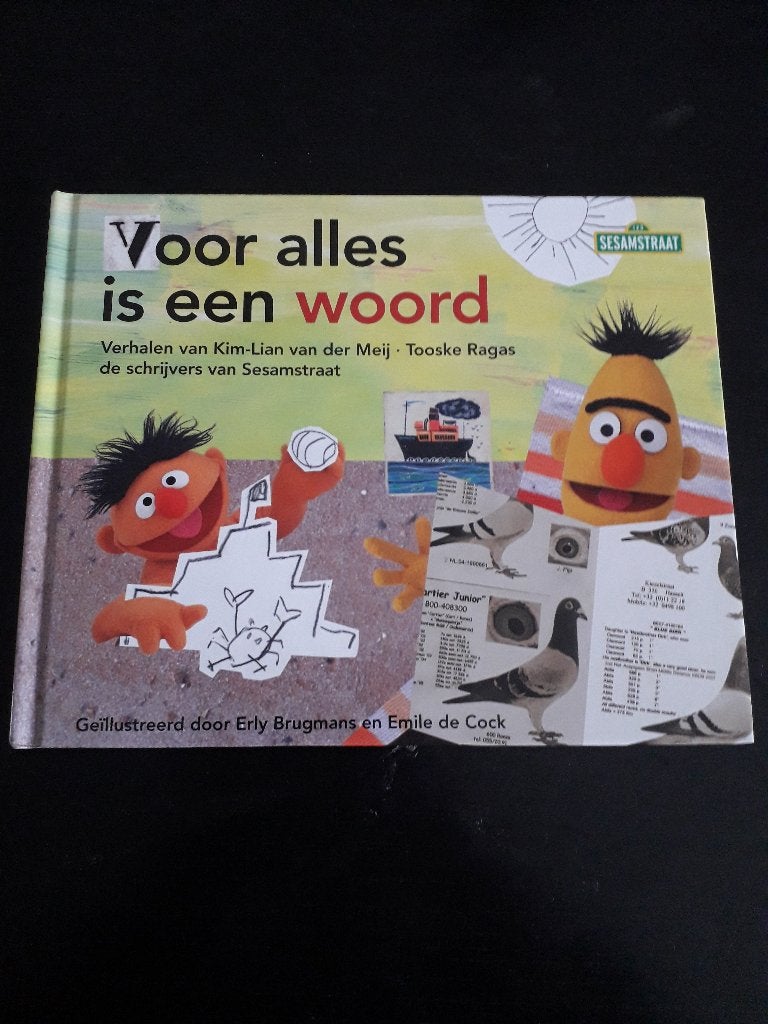 Boek Sesamstraat -  Voor alles is een woord - Goede staat, Ophalen of Verzenden, Gelezen, Fictie algemeen